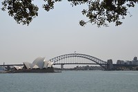 2 The Opera House & Harbour Bridge (1)