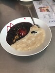 Combinatie Mazzamorra morada en rijstpap