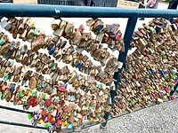 Lovewall