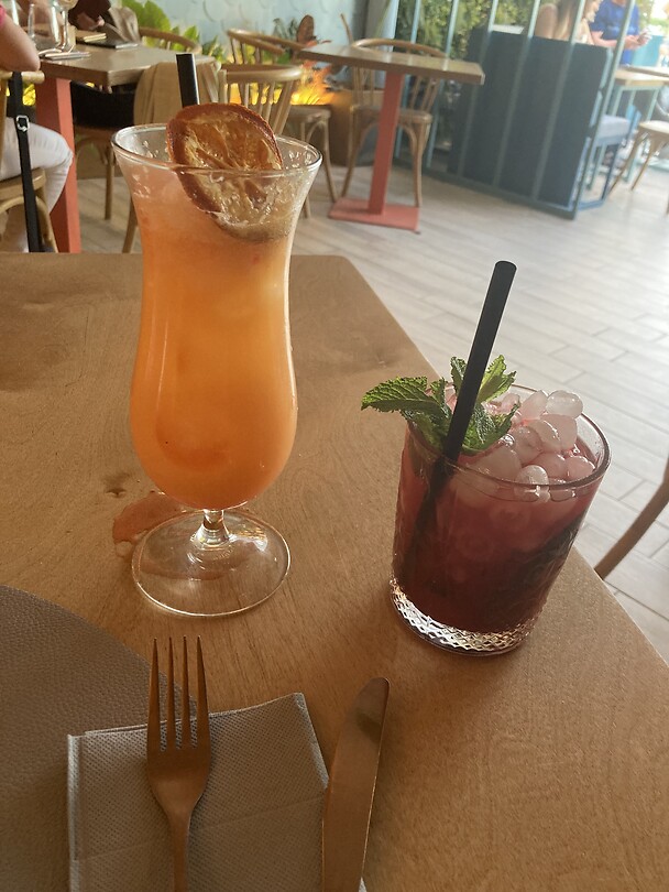 Cocktails drinken