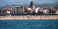 depuis-vendredi-2-aout-en-debut-d-apres-midi-la-baignade-est-a-nouveau-autorisee-sur-la-grande-plage