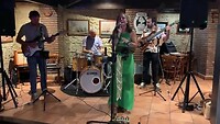 Ze zingt in het Engels