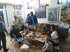 Weer eten en DRINKEN met enkele vrienden van Beka's vader