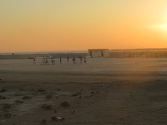 Overal voetbal op Qeshm