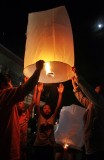 gezin met een khom loy