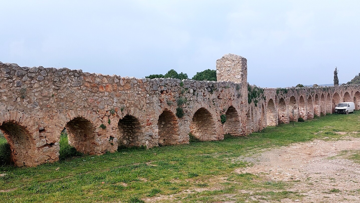 Pylos, een vergeten aquaduct