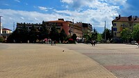 Kazanlak, leeg marktplein, centrum
