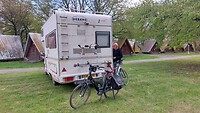 Kazanlak  ons plekje bij kleine kampeer huisjes