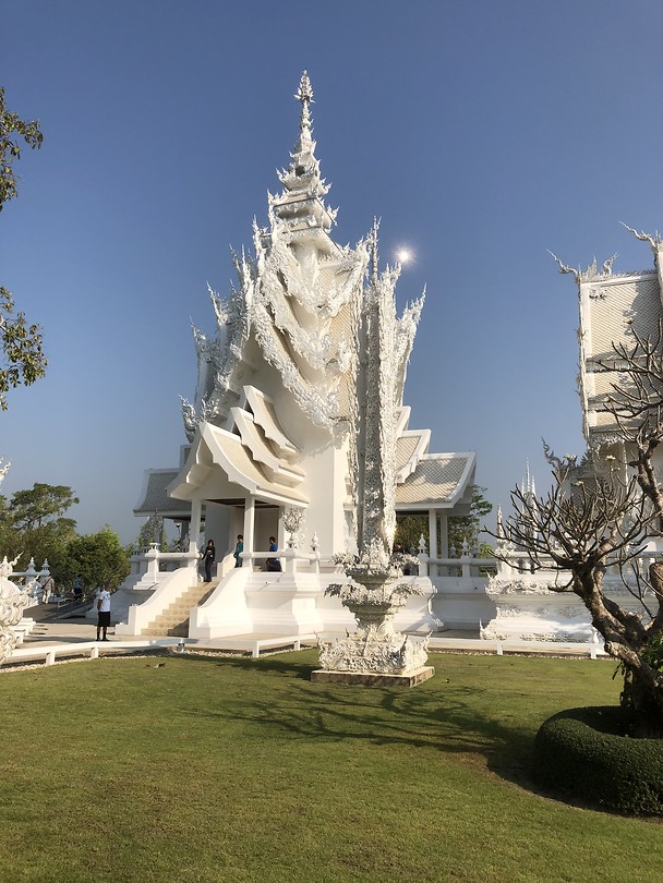 Wat Rong Khun