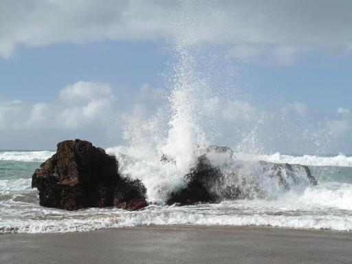 hot pool beach