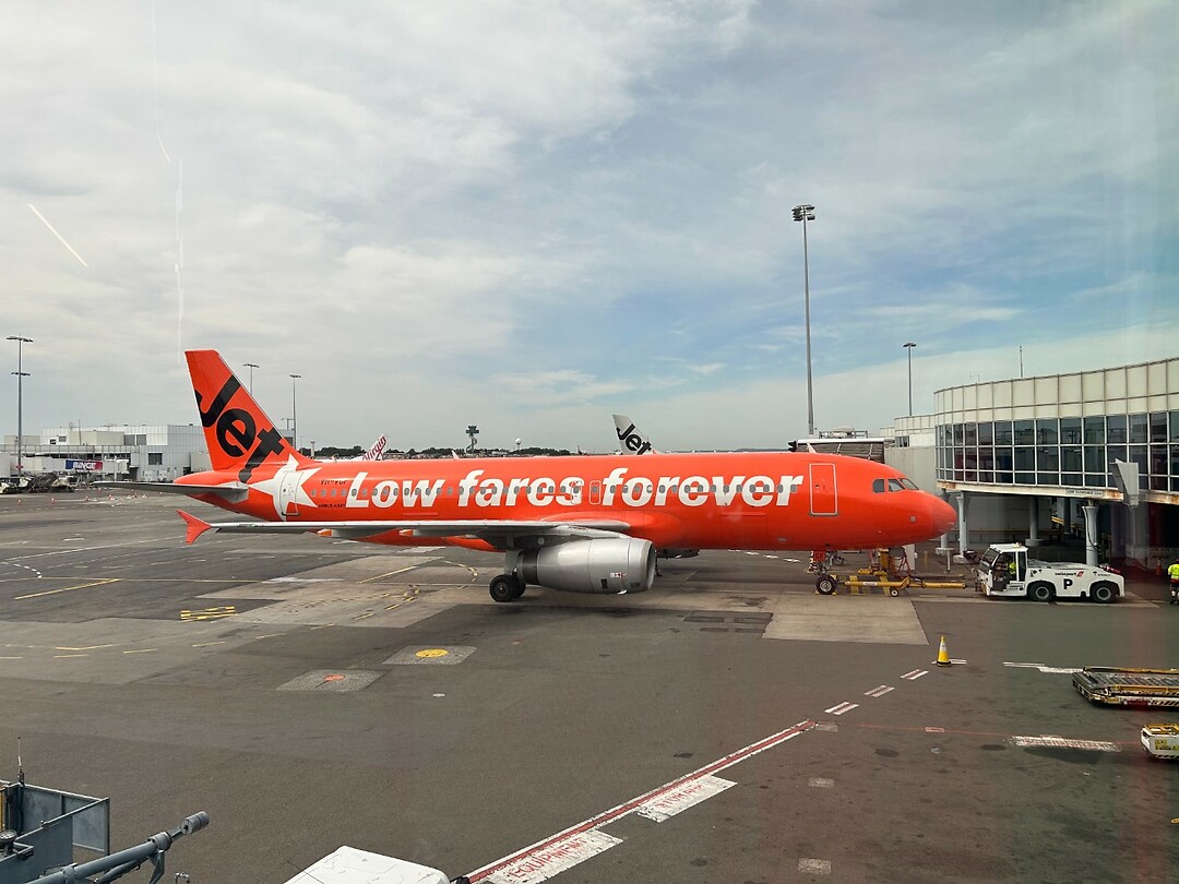 JetStar airlines