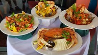 Eten op de pier van Monterey