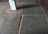 grafzerken van lang geleden van nederlanders