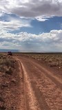 Mel “Verstappen” in the backcountry van Arizona
