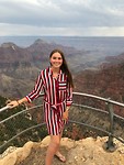Melle aan de rand van the Grand Canyon