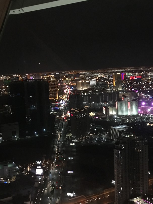 Zicht op de Strip vanaf de Stratosphere tower