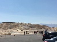 Onderweg naar Zabriskie Point met 48 graden