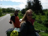 Een jong stel Ieren op weg naar Compostela