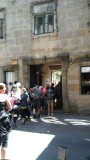 Lange rij bij het halen van de oorkonde (Compostela)