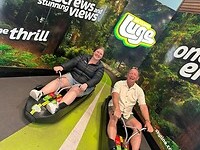 De Luge in Rotorua met Briana