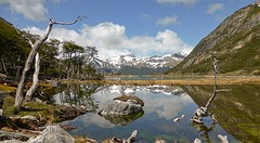 184-P1110352-Lake Esmeralda walk