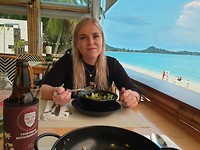 Onze eerste nachtje op Koh Samui, bij ons hotel zat een leuk restaurant maar eten viel helaas tegen