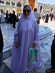 Onbekende vrouw in chador.