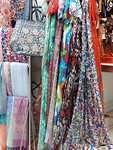 Zijden shawls al gevonden, nu het rupsje nog.