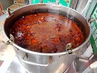 De “Babi Pangang” is al aan het pruttelen.
