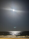 Maan over de zee