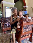 Oma met kleindochter