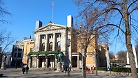 Het Nationaal Theater