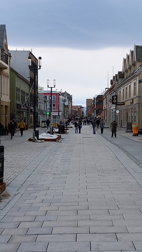 De hoofdstraat in Tromsø.