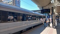 De trein naar Trondheim op spoor 16