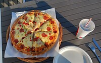 Een reuzenpizza uit De Kleine Keuken