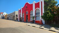 Gekleurde gevels in Lüderitz