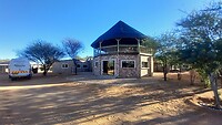 Receptie en restaurant Kaoko Bush Lodge