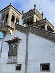 Casa Dona Maria met cementen balkons