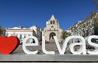 I love Elvas