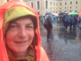 In de regen op het St. Pietersplein