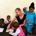 Mother's mercy orphanage - Les geven