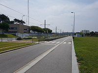 Fietspad naast trambaan