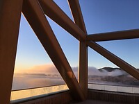 Vroeg, 18 hoog in de koude ochtend
