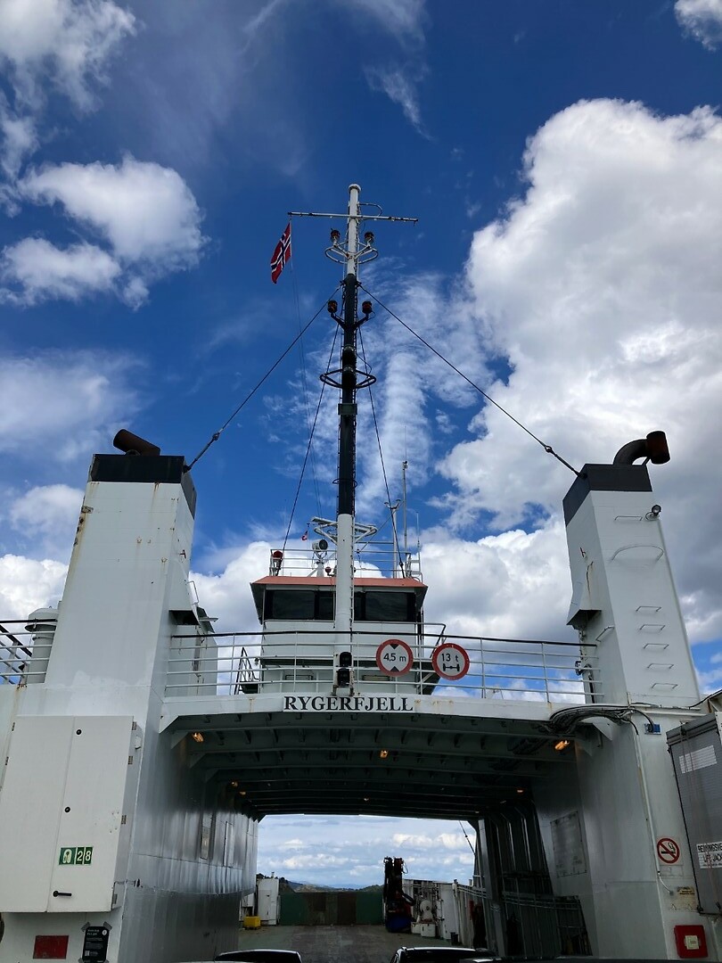 Roestige veerboot
