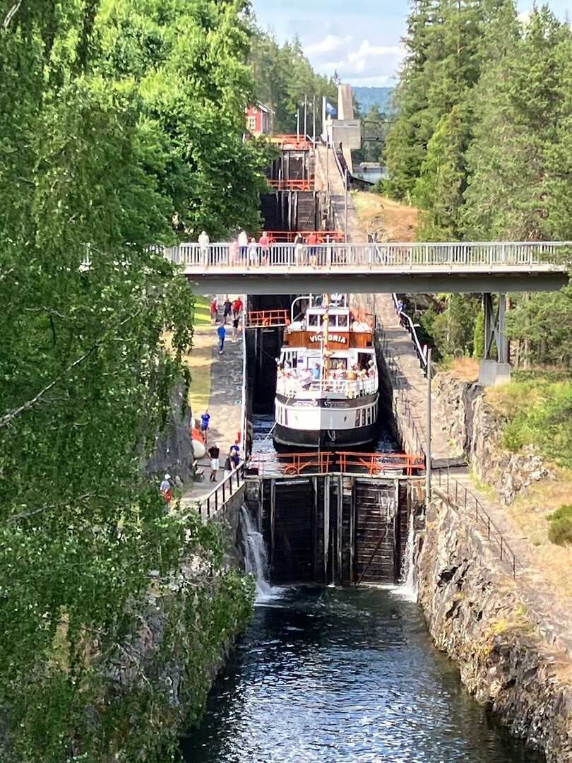 Passage M.S. Victoria