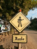 Leuk bord langs de weg  in Pai...