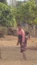 Vrouw in dorpje @ Laos