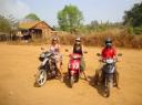 Sonya, Lev en ik op de scooter