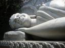 Grote slapende Boeddah @ Long son Pagoda