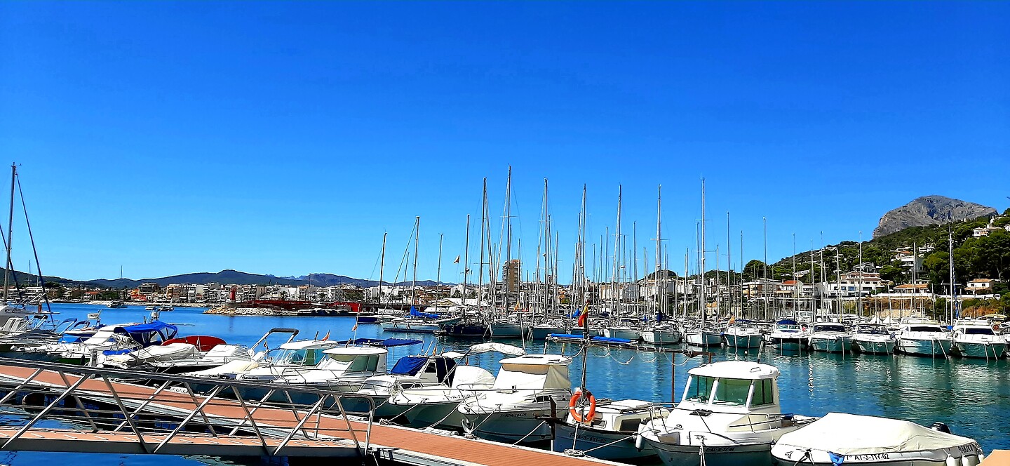 De haven van Javea